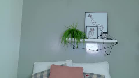 Kendra  online show from 25, 10, 2025