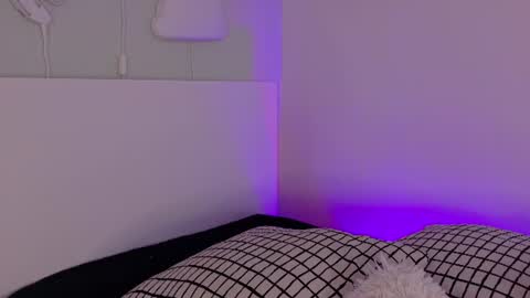 Snapshot of anavicc__ chatting on 6, 7, 2026 Kendra online show from 6, 7, 2026