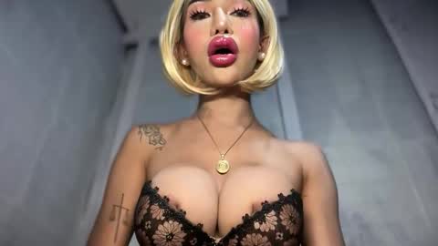 Snapshot of anawalters chatting on 18, 12, 2025 anawalters online show from 18, 12, 2025