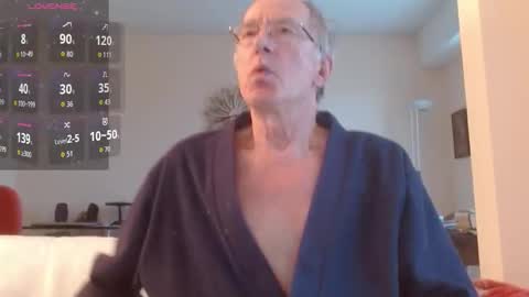 Snapshot of anax69 chatting on 8, 1, 2026 mario online show from 8, 1, 2026