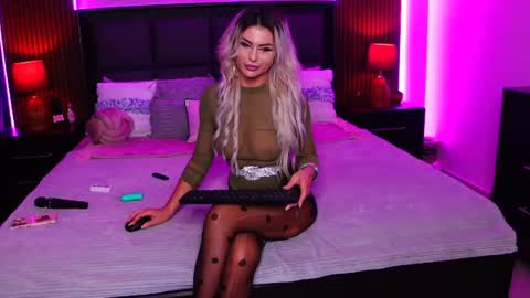 Snapshot of anaysobsessionxo chatting on 12, 6, 2026 anaysobsessionxo online show from 12, 6, 2026