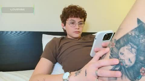 Snapshot of anddres_boss chatting on 24, 3, 2026 Tell Me ANDRESS ----- online show from 24, 3, 2026