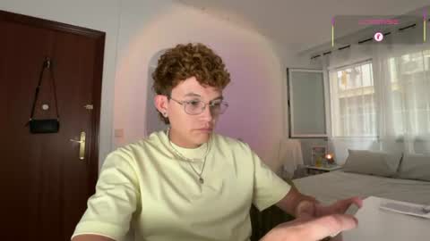 Snapshot of anddres_boss chatting on 20, 6, 2026 Tell Me ANDRESS ----- online show from 20, 6, 2026