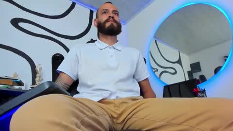 Snapshot of anders_x chatting on 5, 10, 2025 Andrs - online show from 5, 10, 2025