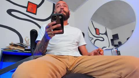 Snapshot of anders_x chatting on 21, 11, 2025 Andrs - online show from 21, 11, 2025