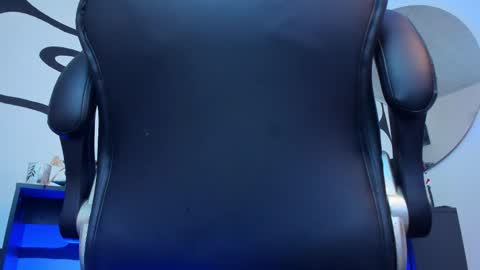 Snapshot of anders_x chatting on 25, 11, 2025 Andrs - online show from 25, 11, 2025