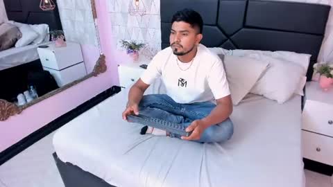 Andy online show from 10, 7, 2026