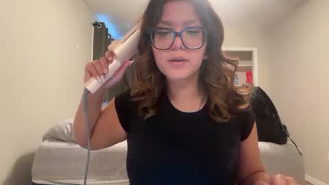 anditspinkxo online show from 10, 7, 2026