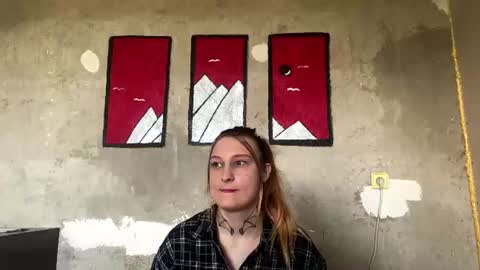Emily online show from 27, 7, 2026