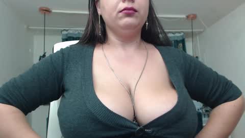 Snapshot of andrahart_ chatting on 3, 1, 2025 AndraHart  online show from 3, 1, 2025