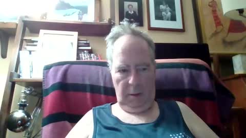 Snapshot of andre6045 chatting on 1, 11, 2025 andre6045 online show from 1, 11, 2025
