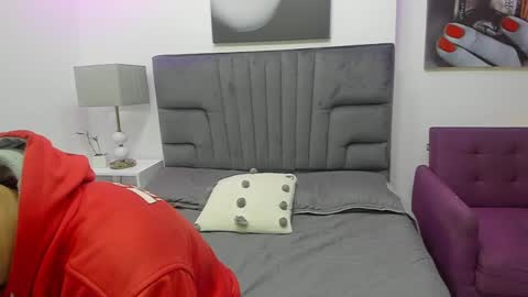 Andre Blow online show from 4, 10, 2025