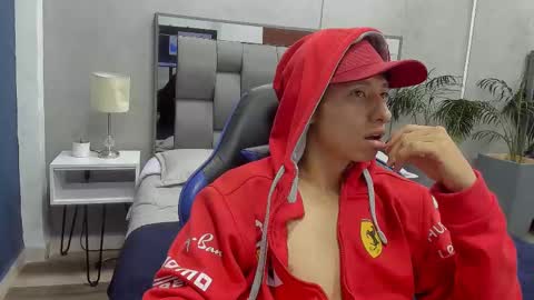 Andre Blow online show from 7, 10, 2025