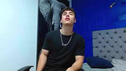 Snapshot of andre_parker chatting on 29, 1, 2025 Andre Parker online show from 29, 1, 2025