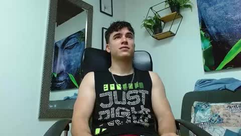 Snapshot of andre_parker chatting on 1, 2, 2025 Andre Parker online show from 1, 2, 2025