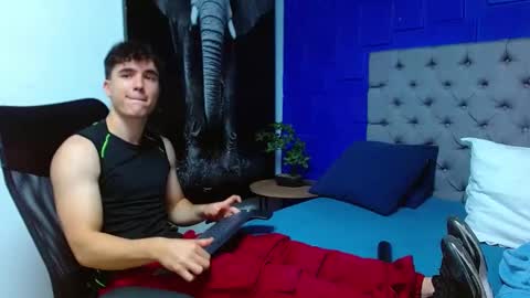 Snapshot of andre_parker chatting on 7, 2, 2025 Andre Parker online show from 7, 2, 2025