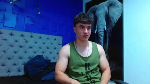 Snapshot of andre_parker chatting on 7, 3, 2025 Andre Parker online show from 7, 3, 2025