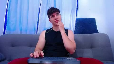 Snapshot of andre_parker chatting on 30, 9, 2025 Andre Parker online show from 30, 9, 2025