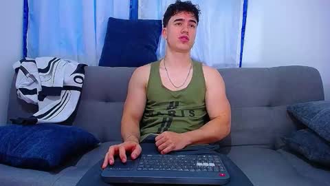 Snapshot of andre_parker chatting on 5, 2, 2026 Andre Parker online show from 5, 2, 2026