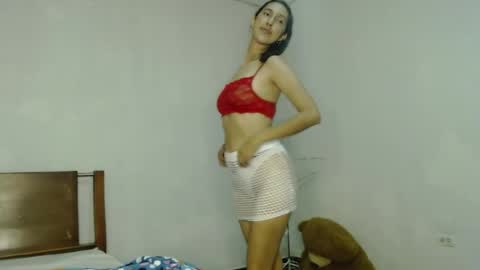 Snapshot of andre_sky_ chatting on 19, 4, 2026 A l e online show from 19, 4, 2026