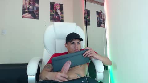 Snapshot of andre_stone22 chatting on 18, 12, 2024 andre_stone22 online show from 18, 12, 2024