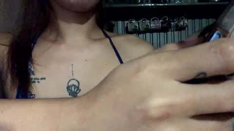 Snapshot of andrea06121998 chatting on 9, 9, 2025 andrea06121998 online show from 9, 9, 2025