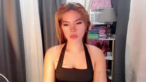 andrea06121998 online show from 12, 2, 2026