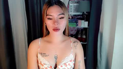 Snapshot of andrea06121998 chatting on 3, 4, 2026 andrea06121998 online show from 3, 4, 2026