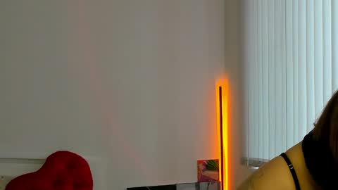 andrea__bass online show from 16, 5, 2026