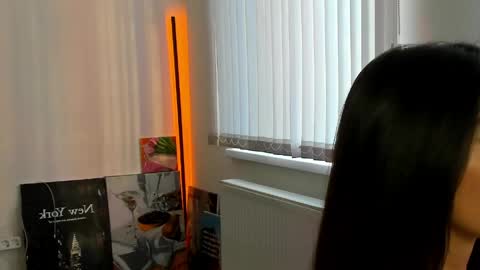 andrea__bass online show from 17, 5, 2026