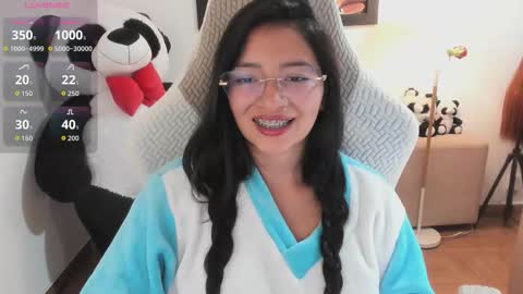 Snapshot of andrea_bonnie chatting on 14, 1, 2026 andrea_bonnie online show from 14, 1, 2026