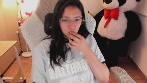 Snapshot of andrea_bonnie chatting on 20, 3, 2026 andrea_bonnie online show from 20, 3, 2026