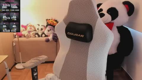 Snapshot of andrea_bonnie chatting on 31, 3, 2026 andrea_bonnie online show from 31, 3, 2026