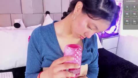 Snapshot of andrea_carocaro chatting on 10, 3, 2026 andrea_carocaro online show from 10, 3, 2026