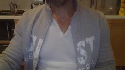 Snapshot of andrea_feetlover chatting on 7, 11, 2025 andrea_feetlover online show from 7, 11, 2025