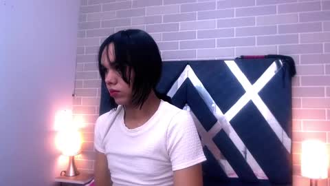 Snapshot of andrea_gill_ chatting on 15, 2, 2025 Andres Gil online show from 15, 2, 2025