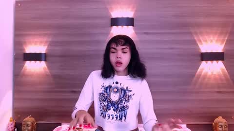 Snapshot of andrea_gill_ chatting on 8, 9, 2025 Andres Gil online show from 8, 9, 2025