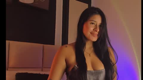 Snapshot of andrea_gomes_ chatting on 22, 1, 2025 andrea online show from 22, 1, 2025