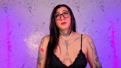 Andrea online show from 9, 8, 2026