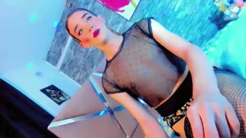 ANDREINA online show from 27, 4, 2026