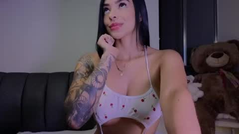    online show from 7, 5, 2026