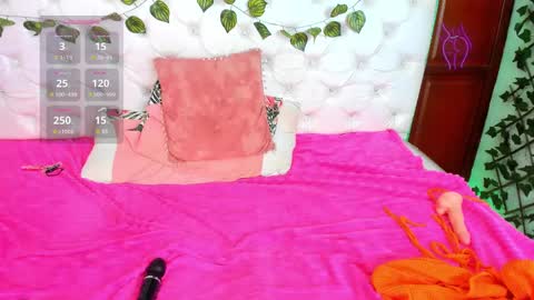 Snapshot of andrea_williams24 chatting on 21, 1, 2025 Naomi Andrea Daviss online show from 21, 1, 2025