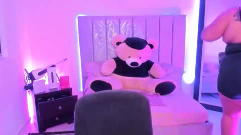 andreaakinky online show from 23, 10, 2025