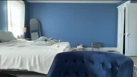 Andrea Elizabeth online show from 24, 10, 2025