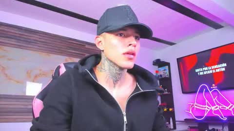 Snapshot of andrees_s chatting on 24, 10, 2025 andrees_s online show from 24, 10, 2025