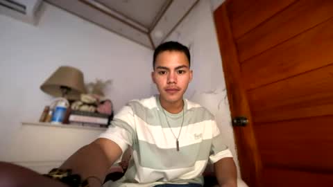 Snapshot of andrei_kiing chatting on 1, 8, 2026 Andrei King online show from 1, 8, 2026