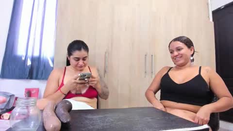 Snapshot of andreitatruji chatting on 15, 9, 2025 yudith online show from 15, 9, 2025