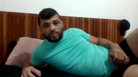 Snapshot of andreloko123 chatting on 8, 1, 2025 andreloko123 online show from 8, 1, 2025