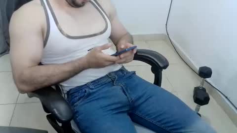 andres180950734 online show from 6, 4, 2026