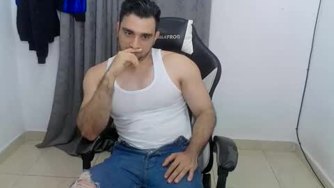 andres180950734 online show from 13, 5, 2026